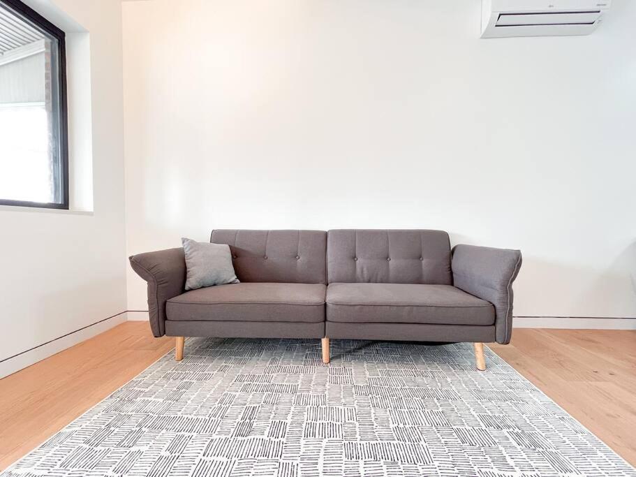 Apartamento New Ample And Cozy One Bedroom In Brooklyn At Rem-casa Nueva York